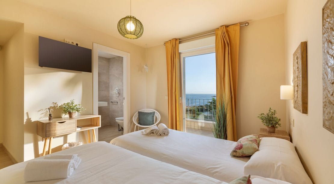 Habitacion7-punta-carnero-1110x611